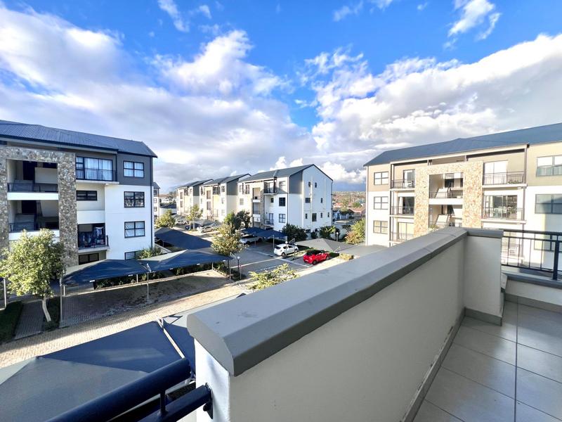 2 Bedroom Property for Sale in The Huntsman Western Cape
